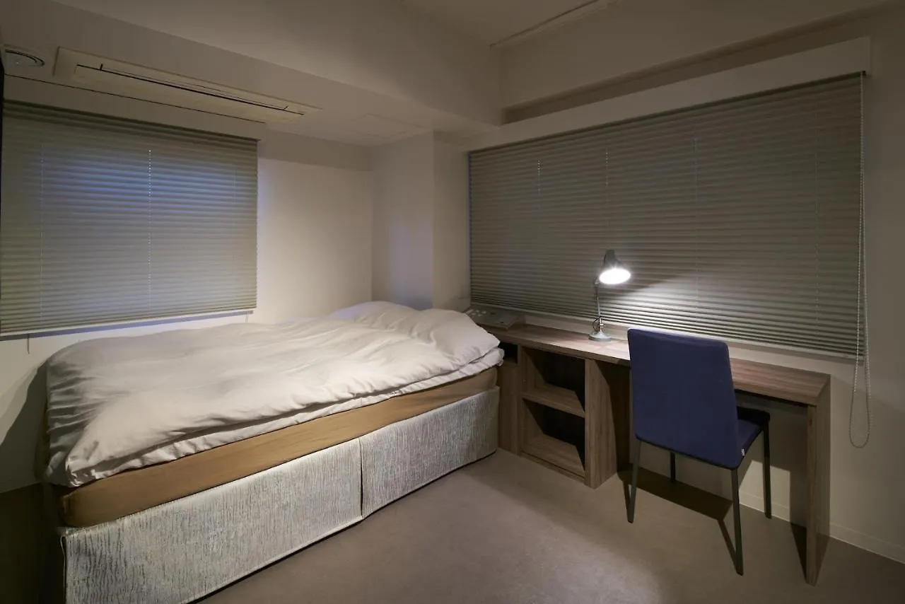 Shinjuku City Hotel N.U.T.S Tokyo 2*,  Japan