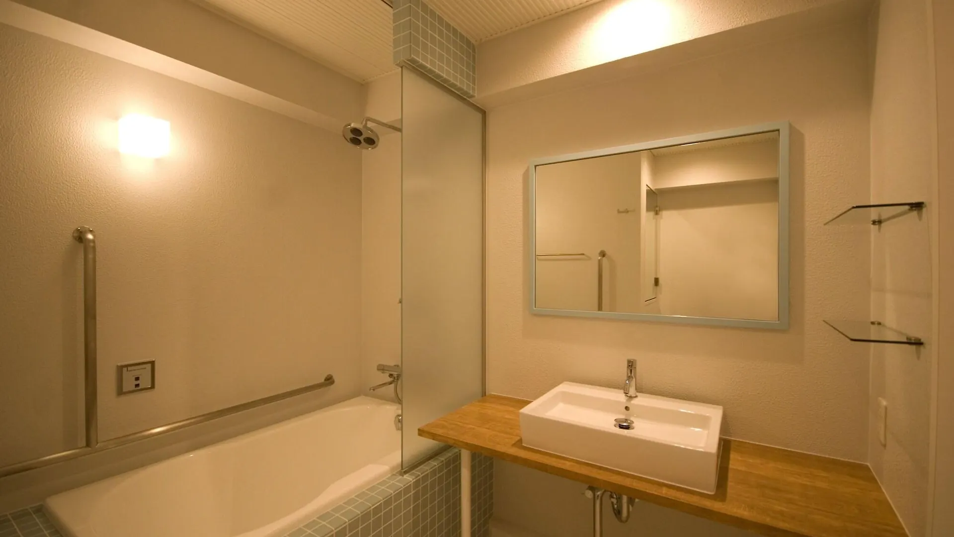 Shinjuku City Hotel N.U.T.S Tokyo