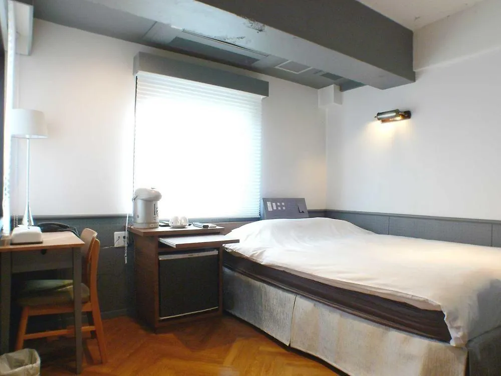Shinjuku City Hotel N.U.T.S Tokyo 2*,  Japan